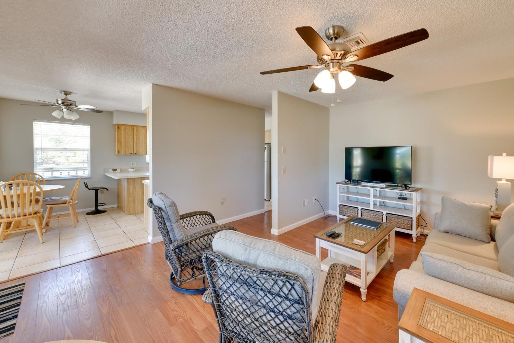 Coastal Oasis With Shared Pool, 2 Mi To Beach! Englewood Exterior foto